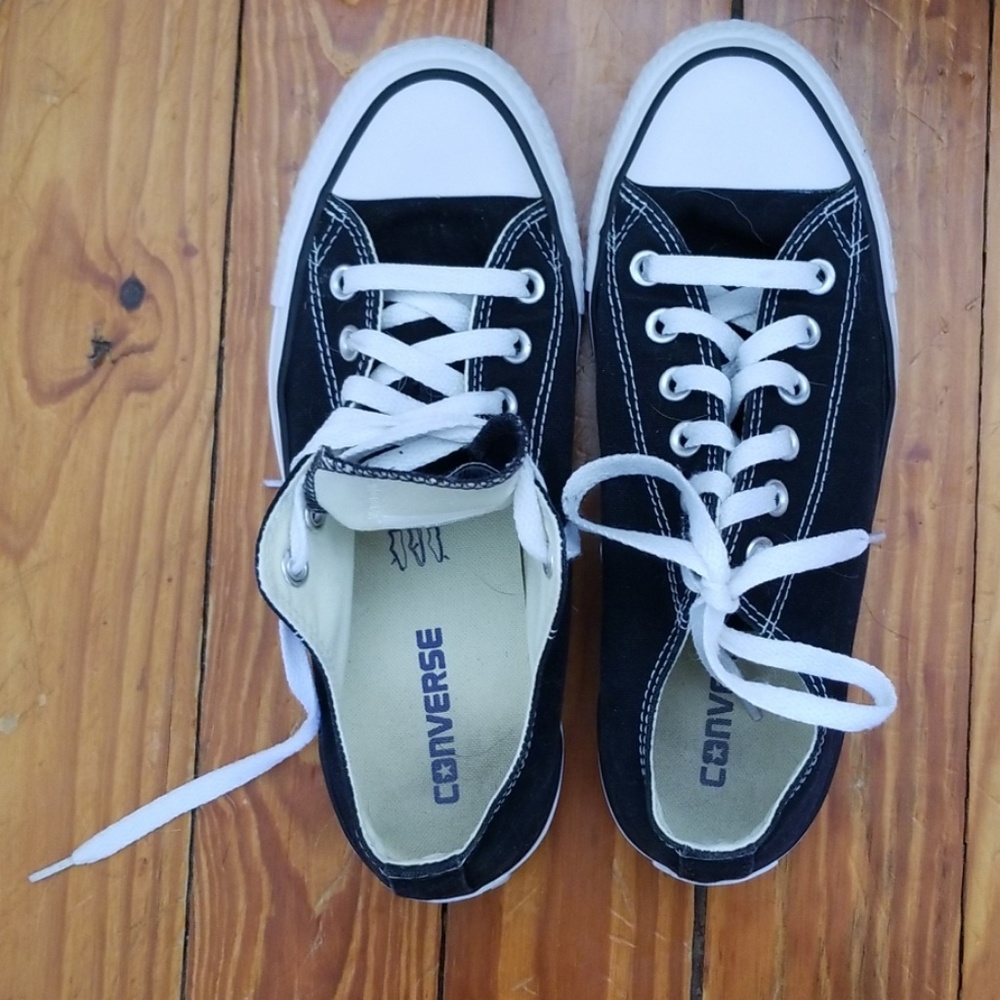 Women's converse sneakers